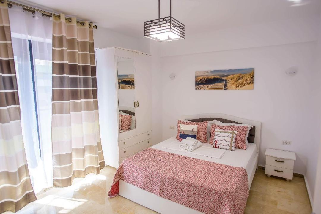 Sophia 2 & Moonlight Apartaments Mamaia Exterior foto